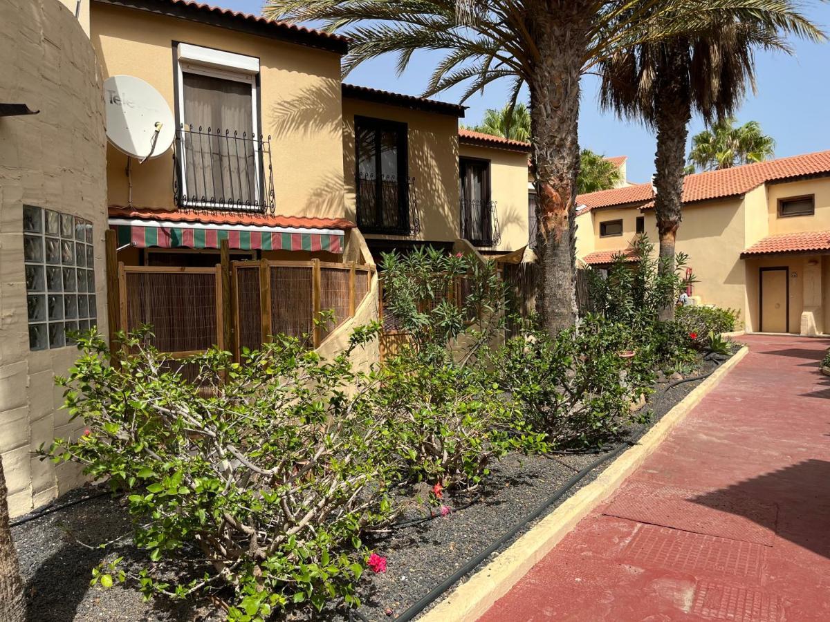 Surf & Chill Bungalow 69, Quiet Green Oasis With Community Swimmingpool Parque Holandes エクステリア 写真